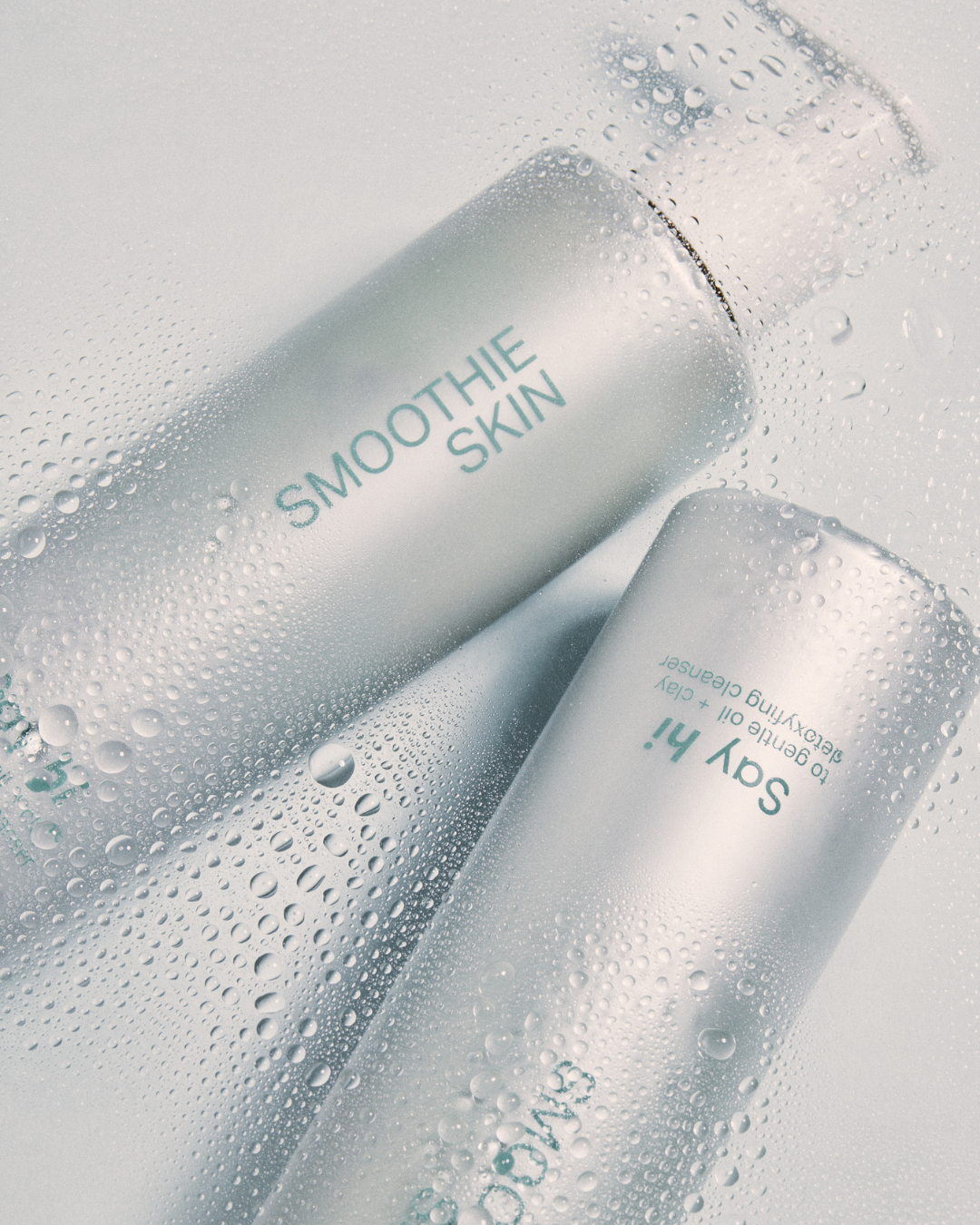 Smoothie Skin, Say hi Smoothie Skin, kosmetyki wegańskie, kosmetyki naturalne, emulsja do mycia twarzy, emulsja do oczyszczania twarzy, delikatna emulsja do demakijażu, emulsja oczyszczająca z zieloną glinką, demakijaż cery suchej, maska do twarzy, maseczka oczyszczająca, maseczka detoksyfikujaca, oczyszczanie cery normalnej, oczyszczanie cery tłustej, oczyszczanie cery trądzikowej, delikatne oczyszczanie, demakijaż cery odwodnionej, demakijaż cery dojrzalej, zielona glinka. 